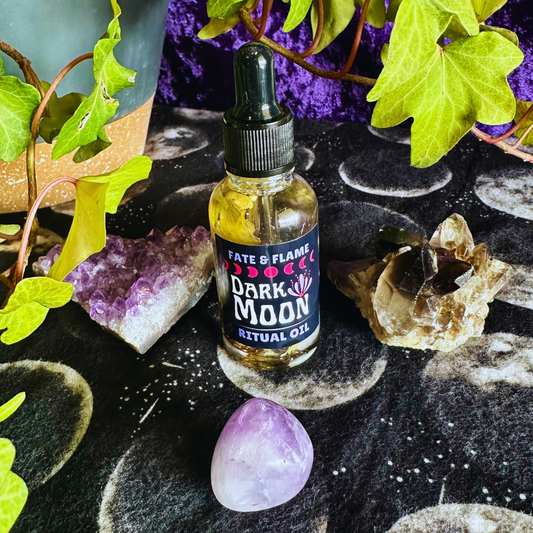 Dark Moon Ritual Oil w/ Crystals, Botanicals, Reiki